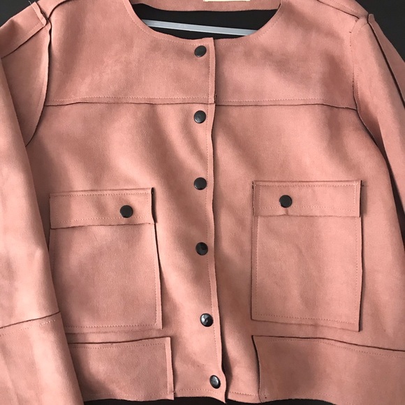 BEAUTIFUL NEW JACKET FOR WOMEN! - Picture 8 of 8